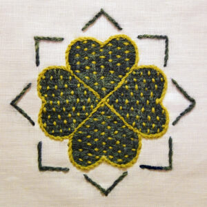 Kit à broder Trèfle vert Point de Bayeux