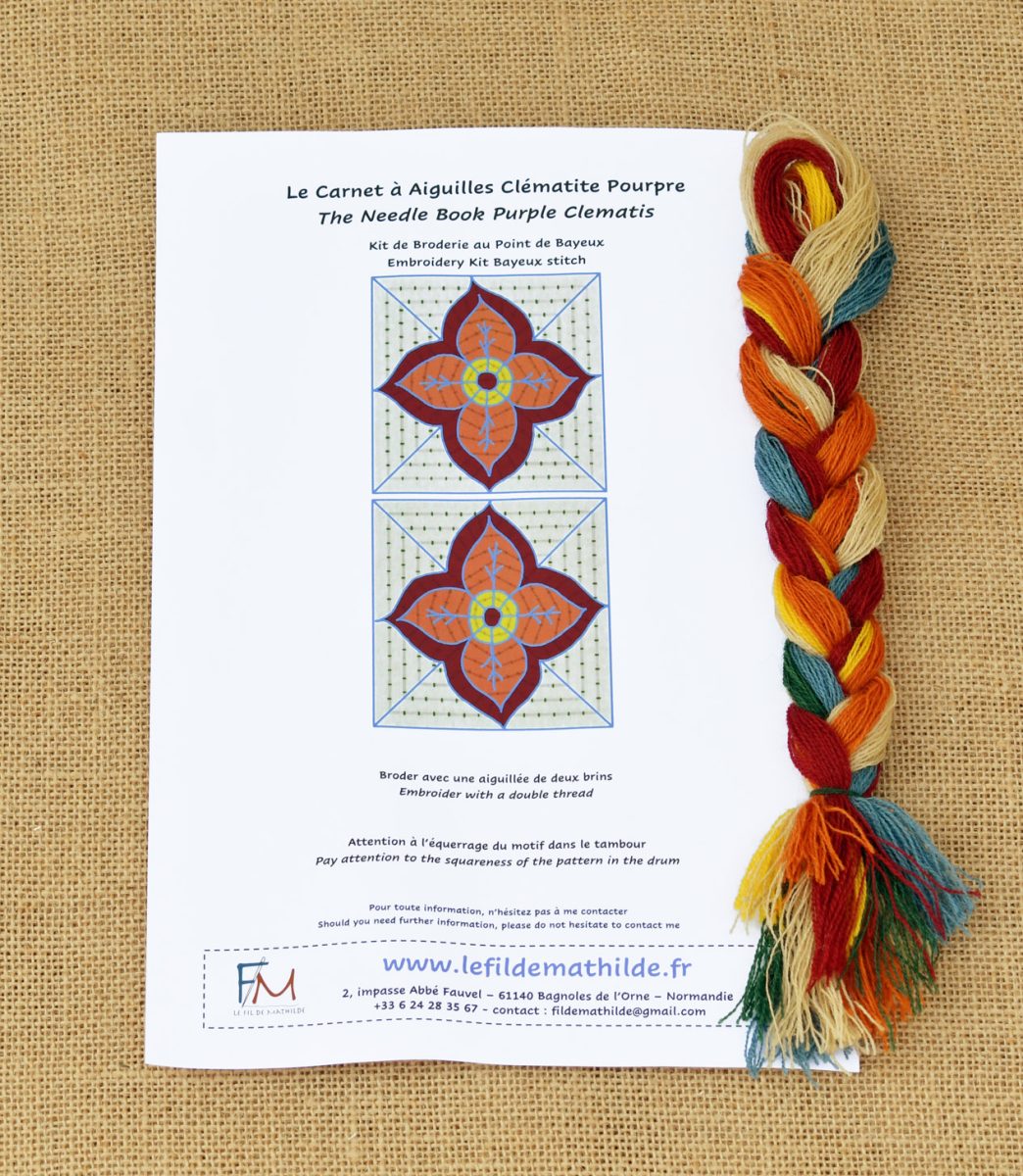 Fiche Couleur + Tresse Carnet à Aiguilles Clématite Pourpre