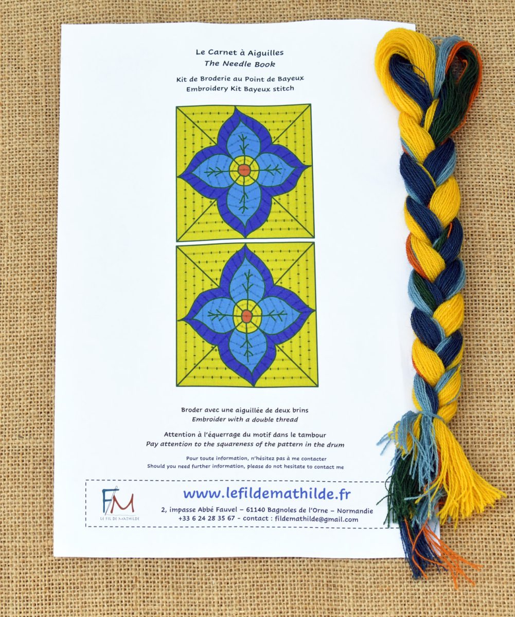 Fiche Couleur + Tresse Carnet à Aiguilles Clématite Bleue