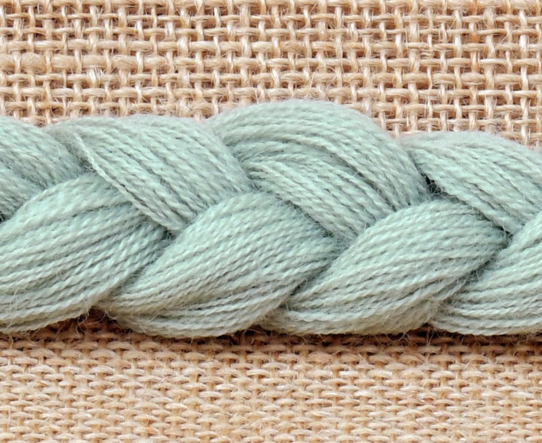 Tresse laine à broder vert clair Bayeux détail Fil de Mathilde