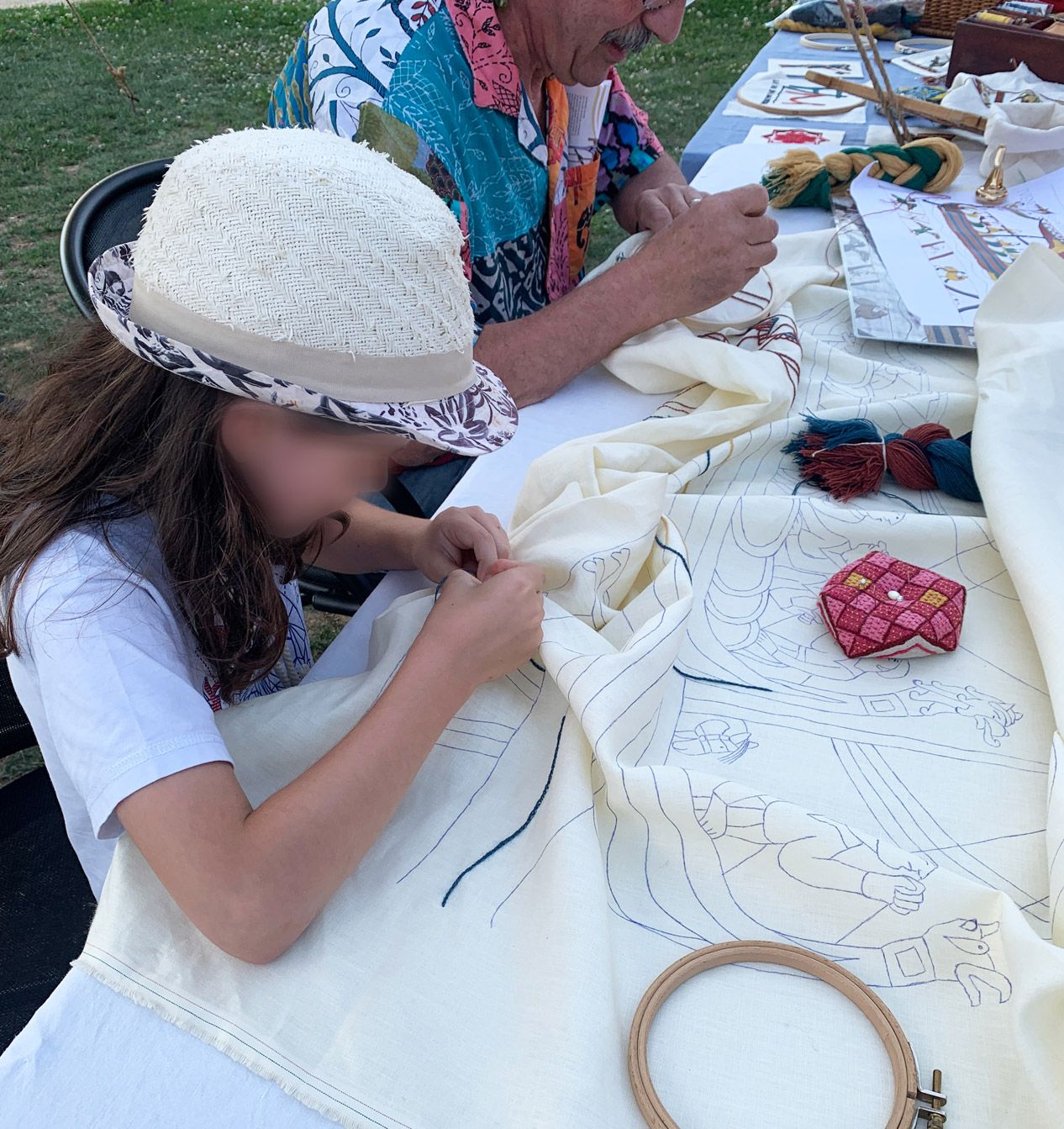 broderie participative La Mora