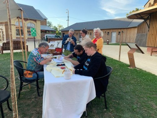 Participants-broderie-mora